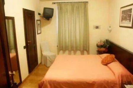 酒店 Hotel Collina San Sisto 3*